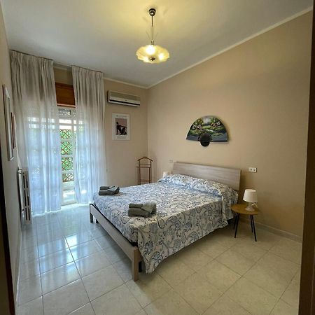 Casa Elena Apartment กาญารี ภายนอก รูปภาพ