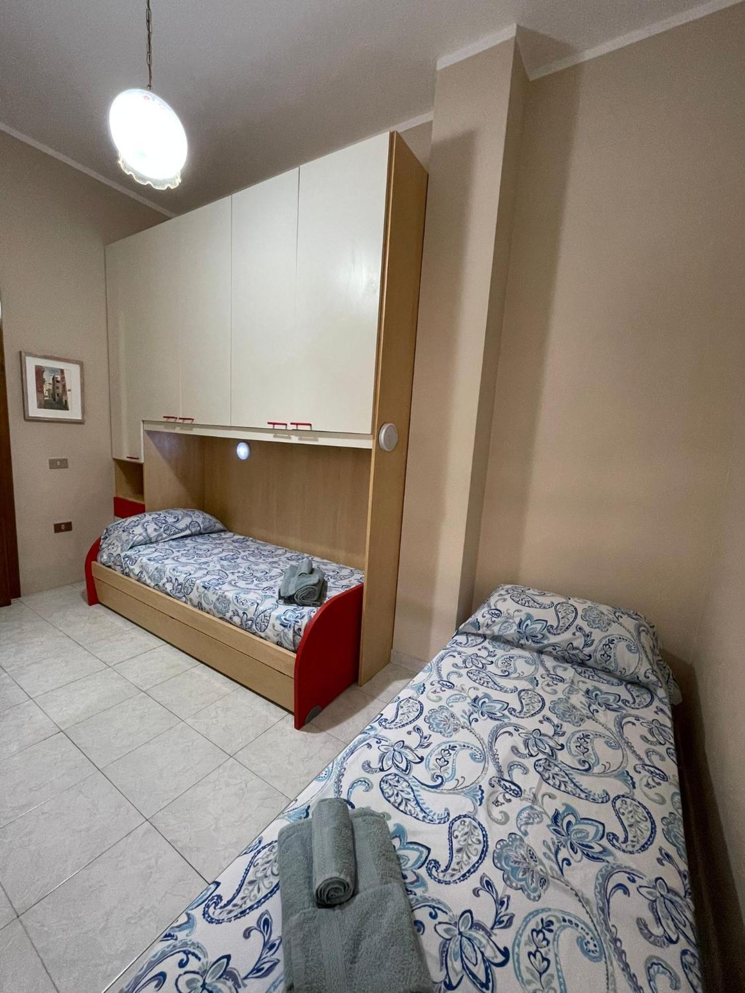 Casa Elena Apartment กาญารี ภายนอก รูปภาพ
